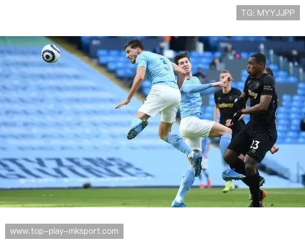 战术复盘再升级：曼城三条线全面压制红军